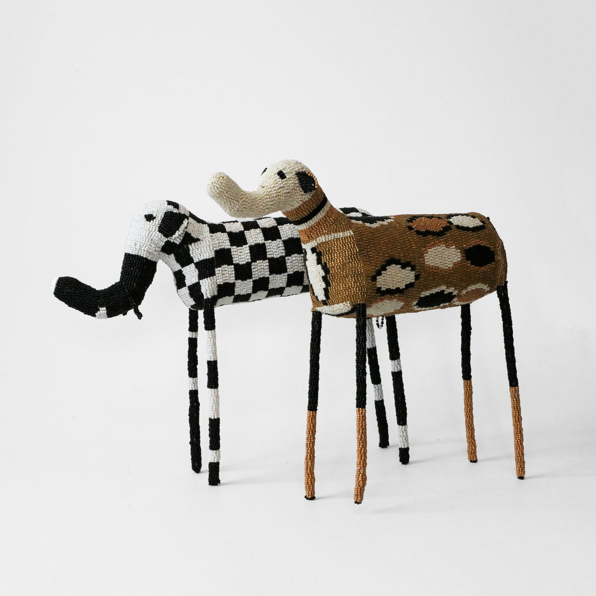 Monkeybiz | Elephant
