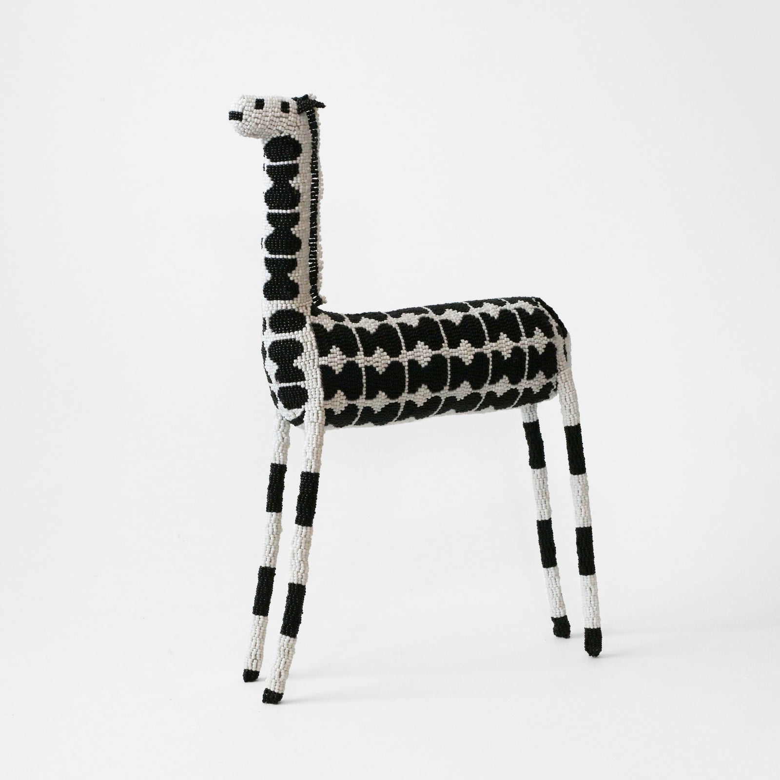 Monkeybiz | Giraffe