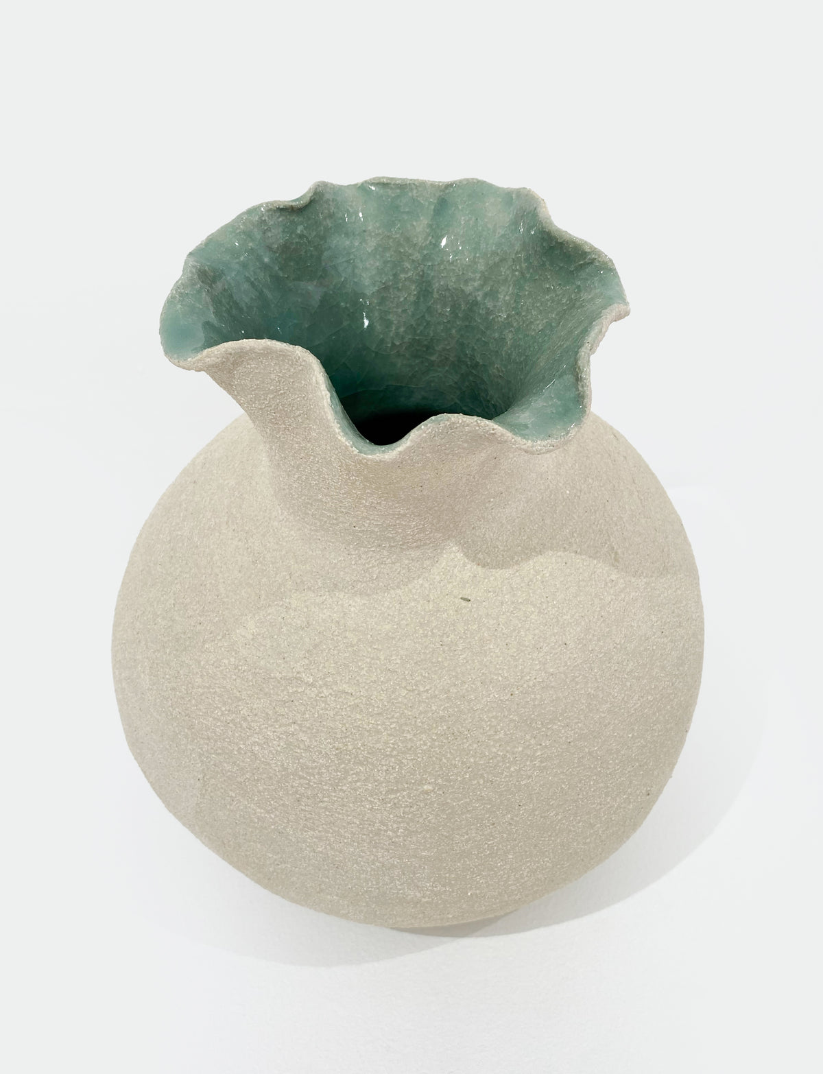 Debbie Weinmann | Frilled Orb Vase III