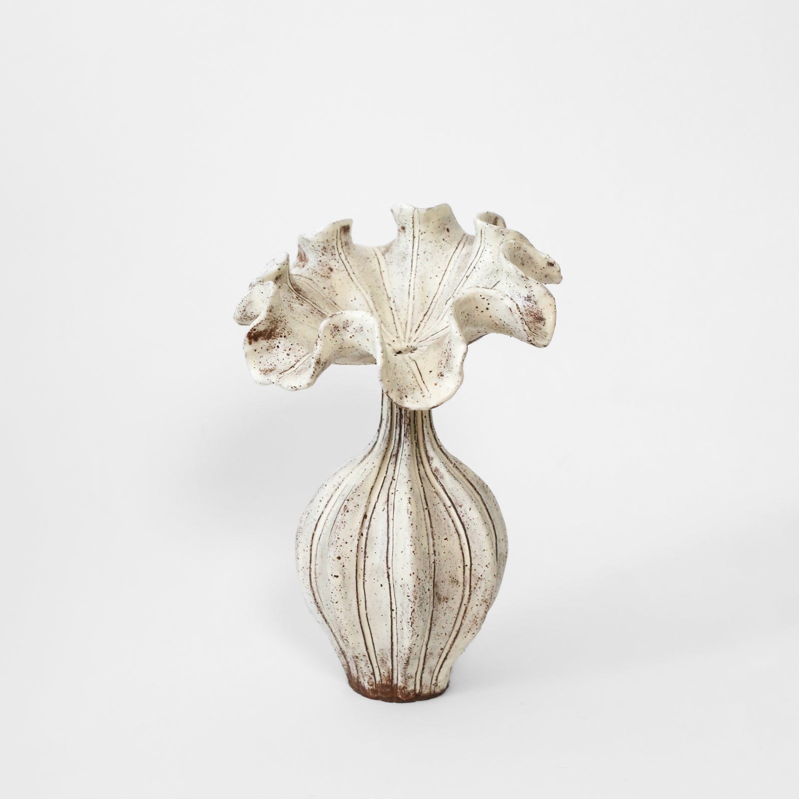 Eun Ceramics | Blume (Cappuccino)