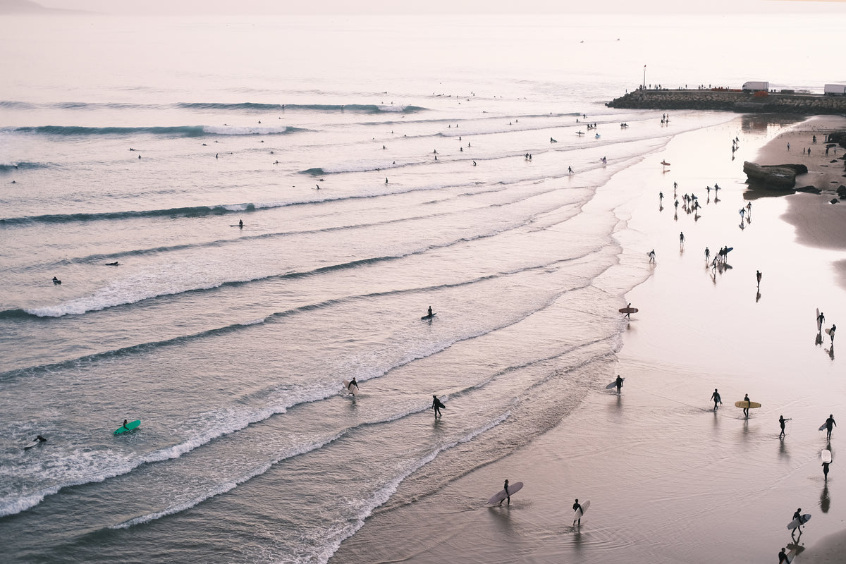 Eamon Nuttall | Into the Surf