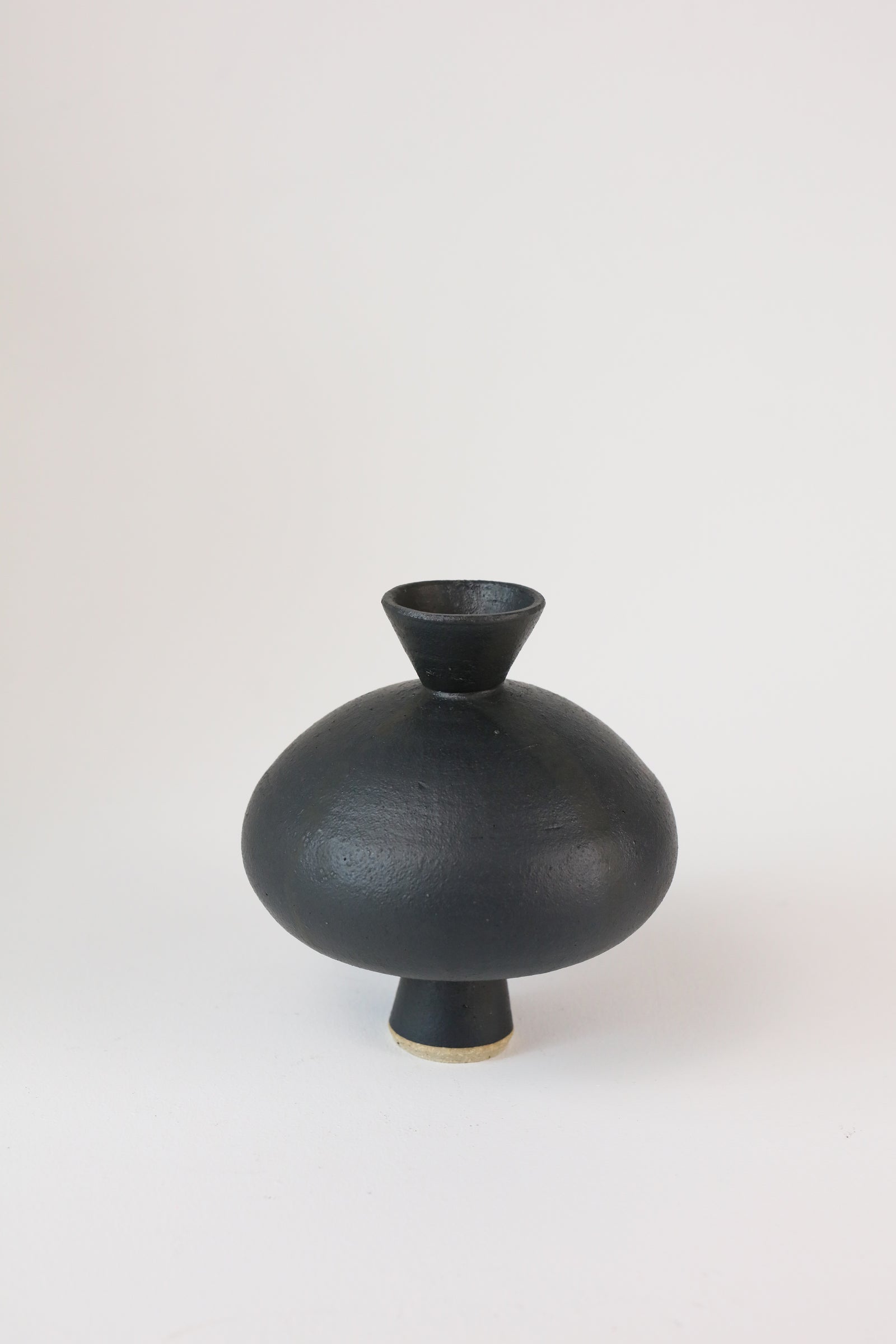 Penelope Duke | Shadow Vase III